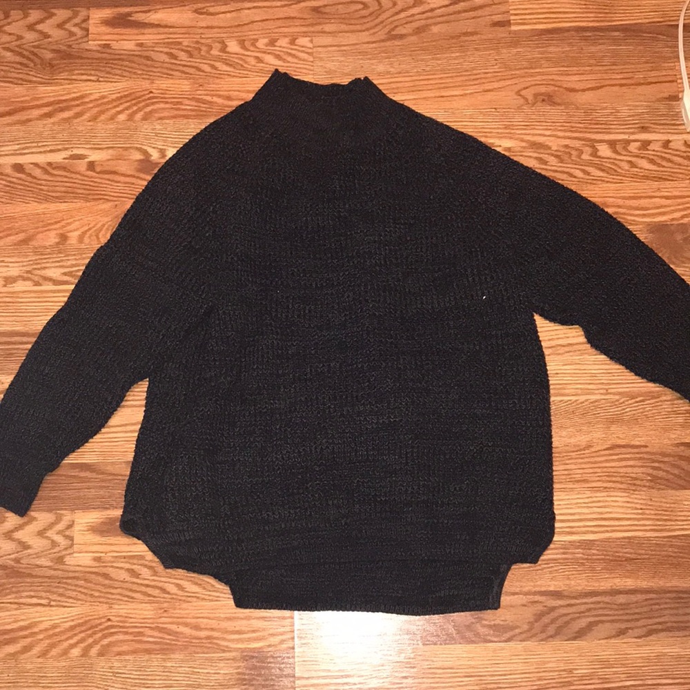 urban outfitters navy turtleneck